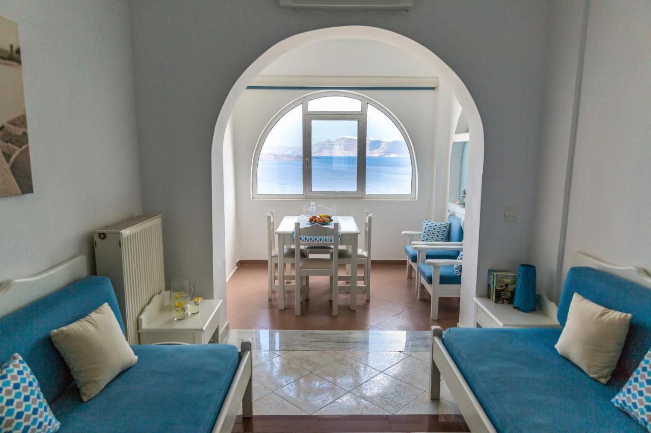 Acrothea And - Akrotiri Caldera - Santorini